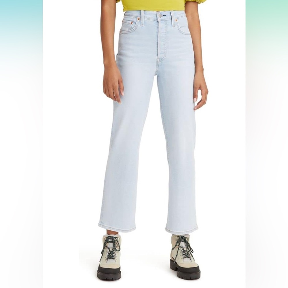 Levi’s Women’s Ribcage straight Ankle jeans